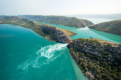 Incredible Islands Tour