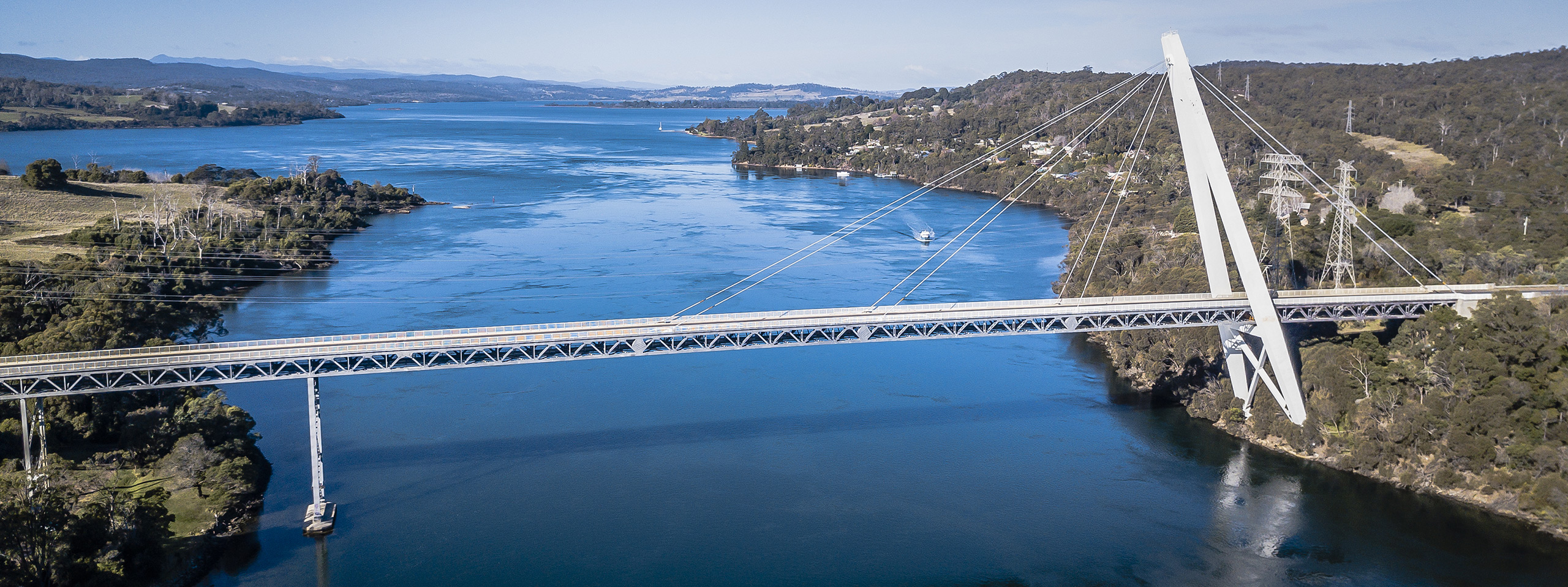 Batman Bridge & Tamar River, Launceston